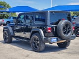 2021 Jeep Wrangler - Preview 7
