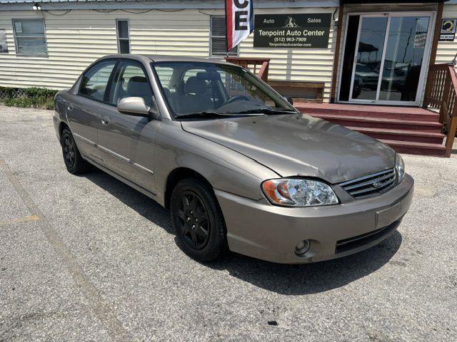 2004 Kia Spectra - Image 1