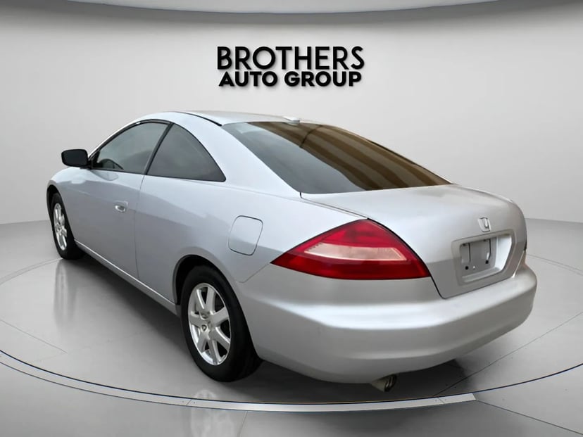 2005 Honda Accord - Image 3