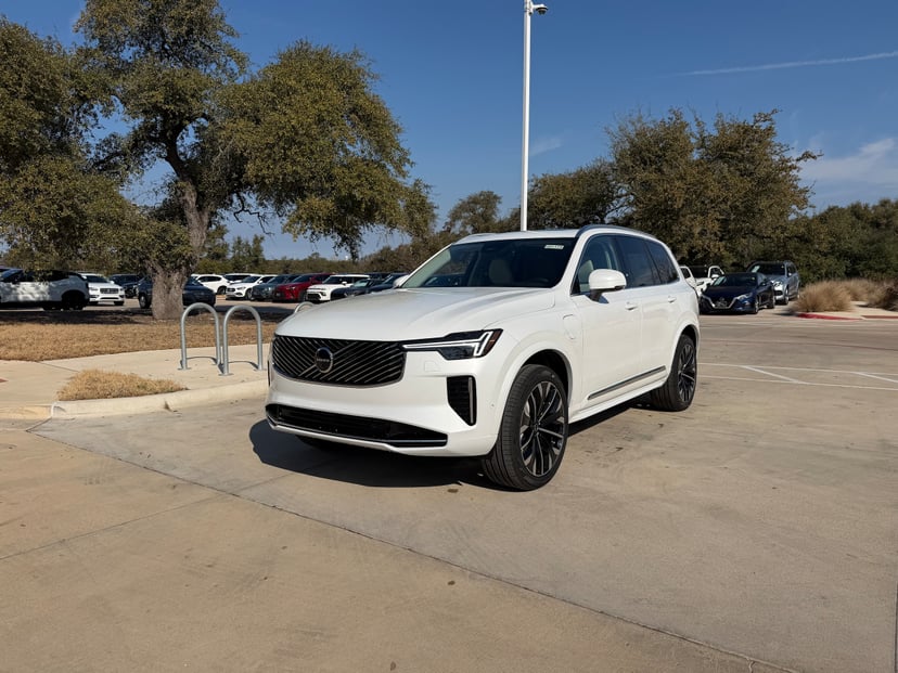 2026 Volvo XC90 - Image 1
