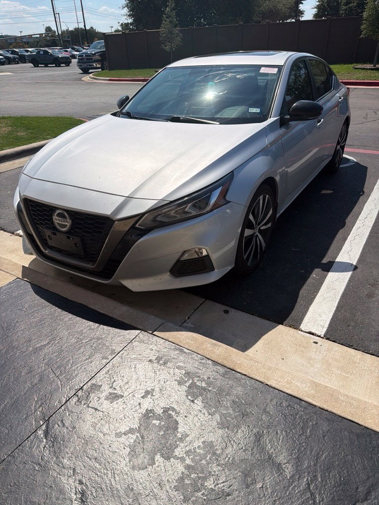 2019 Nissan Altima - Image 1