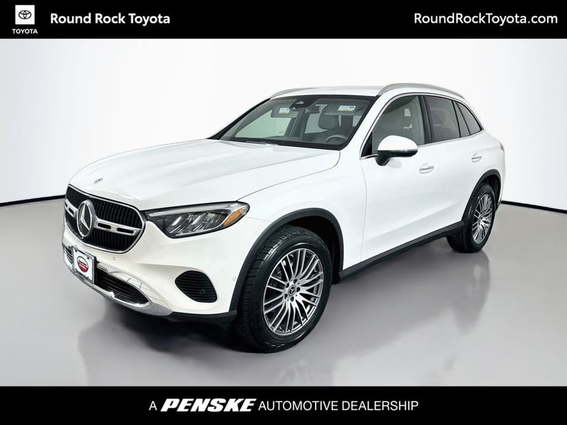 2025 Mercedes-Benz GLC - Image 2