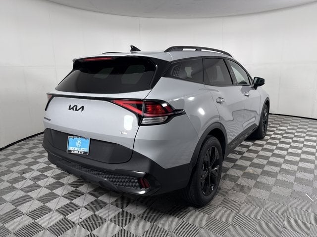 2025 Kia Sportage - Image 3