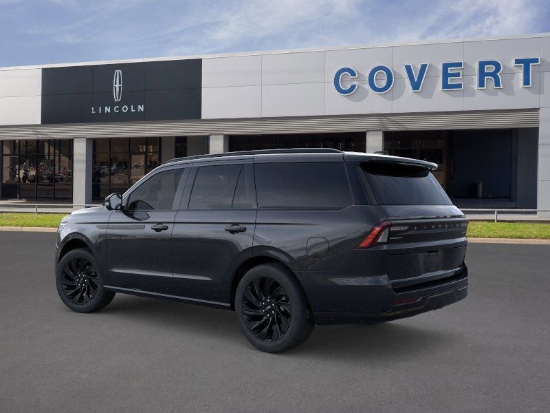 2026 Lincoln Navigator - Image 2