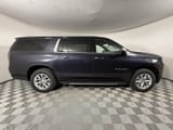2025 Chevrolet Suburban - Preview 10