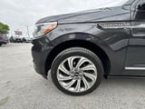 2023 Lincoln Navigator - Preview 10
