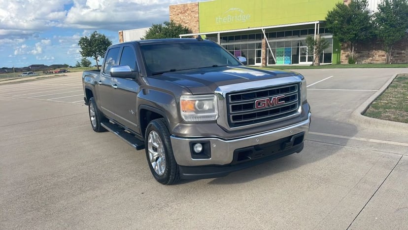 2015 GMC Sierra - Image 1