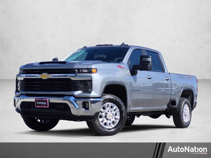 2026 Chevrolet Silverado 2500 HD - Image 2