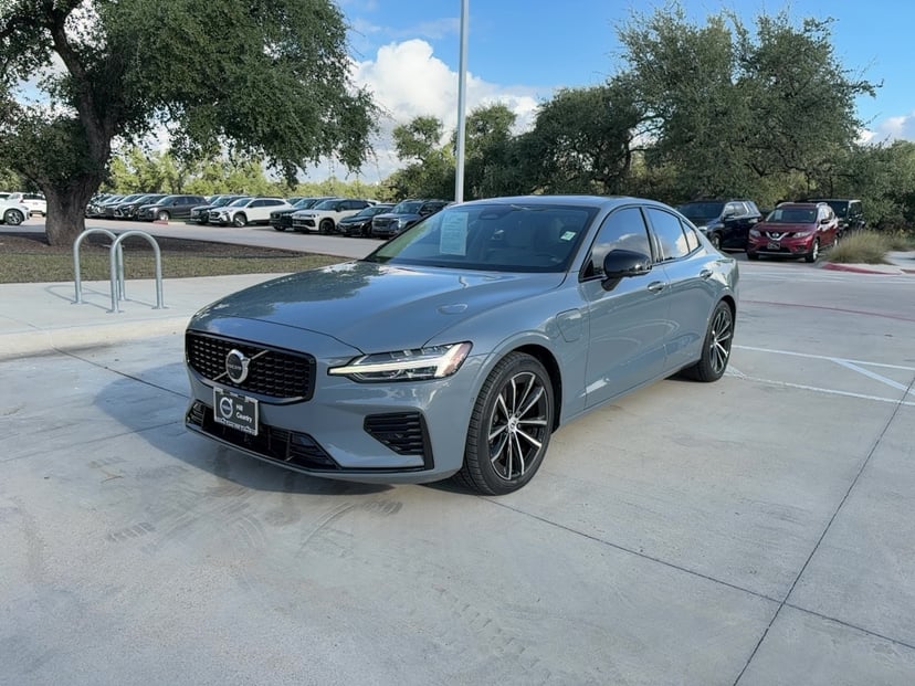 2023 Volvo S60 - Image 1