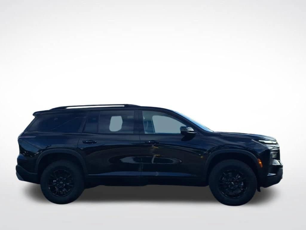 2026 Chevrolet Traverse - Image 1