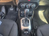 2016 Jeep Renegade - Preview 12