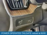 2022 Volvo XC60 - Preview 10