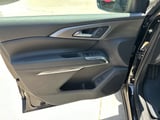 2027 Chevrolet Traverse - Preview 10