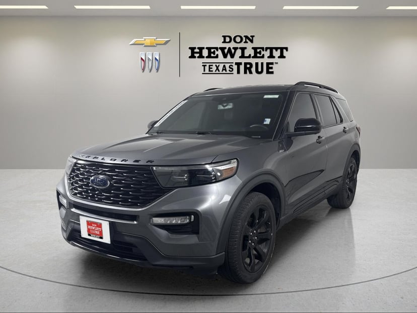 2023 Ford Explorer - Image 1