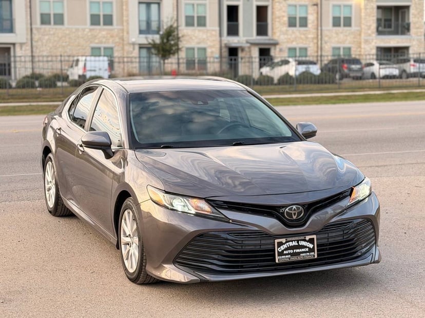 2018 Toyota Camry - Image 1