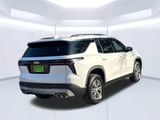 2027 Chevrolet Traverse - Preview 5