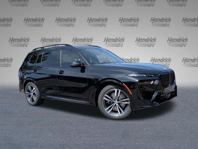 2027 BMW X7 - Image 1