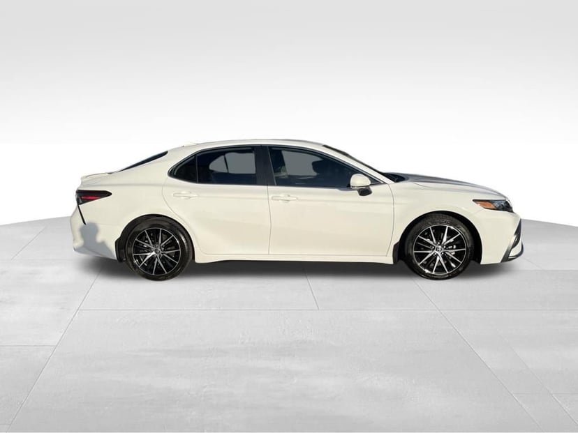 2023 Toyota Camry - Image 2