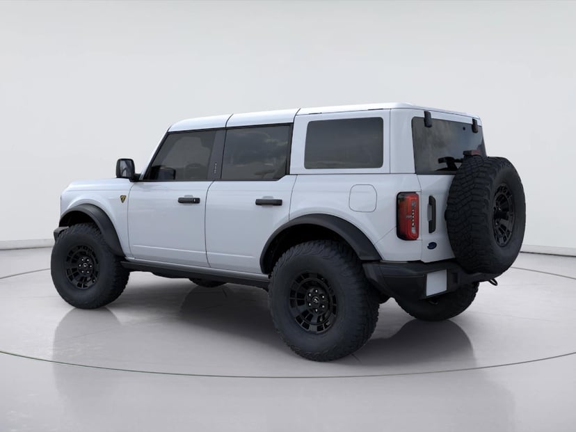 2026 Ford Bronco - Image 3