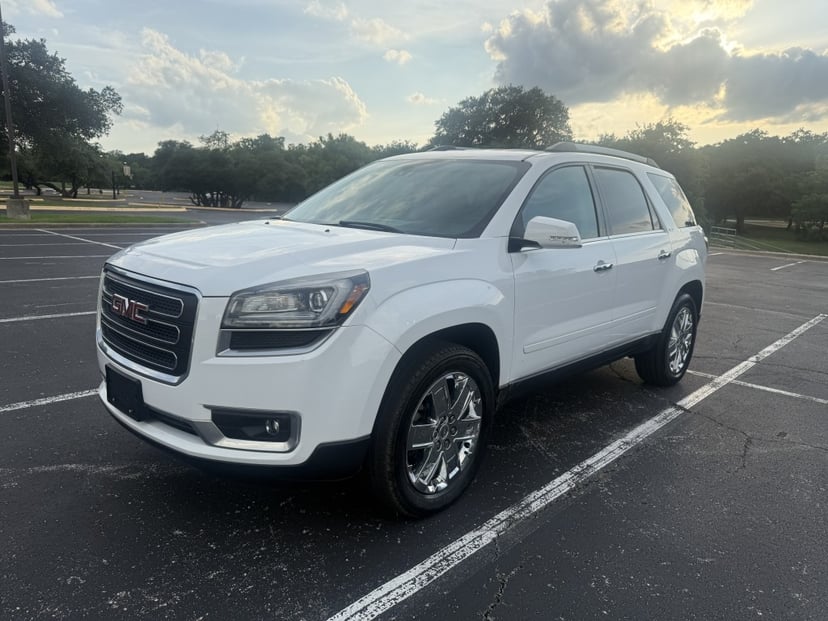 2017 GMC Acadia - Image 1