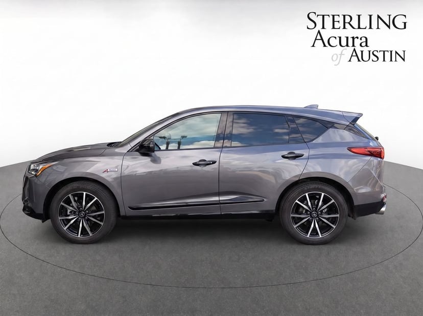 2026 Acura RDX - Image 3