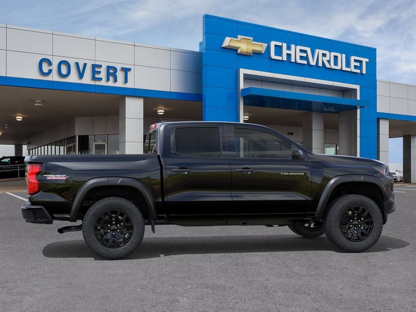 2026 Chevrolet Colorado - Image 2