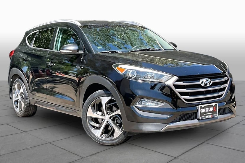 2016 Hyundai Tucson - Image 2