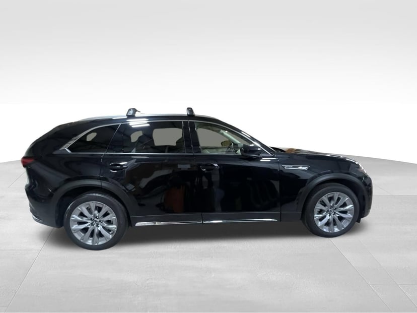 2026 Mazda CX-90 - Image 2
