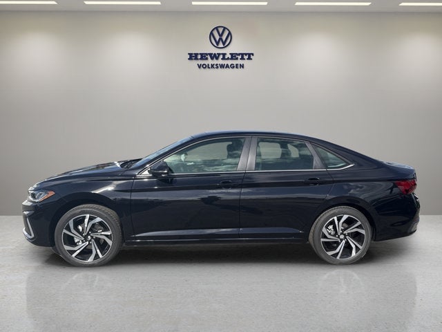2026 Volkswagen Jetta - Image 2