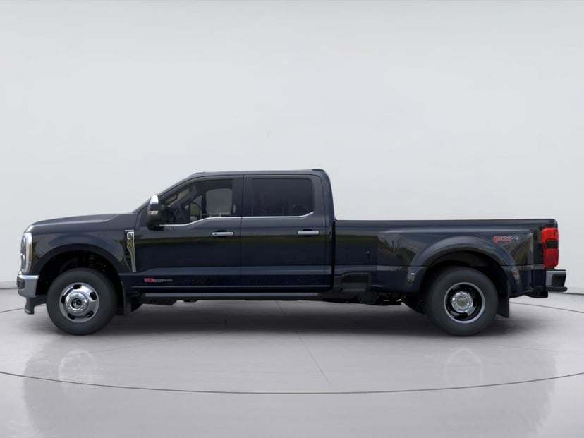 2026 Ford F-350 - Image 3
