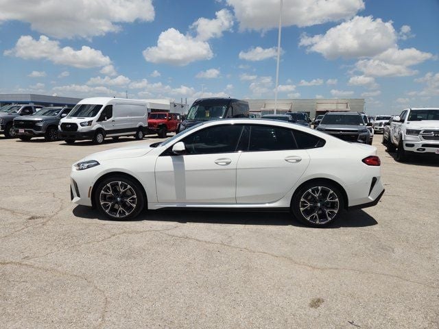 2025 BMW 2 Series - Image 2