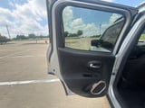 2016 Jeep Renegade - Preview 14