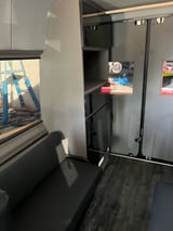2017 Mercedes-Benz Sprinter - Preview 10