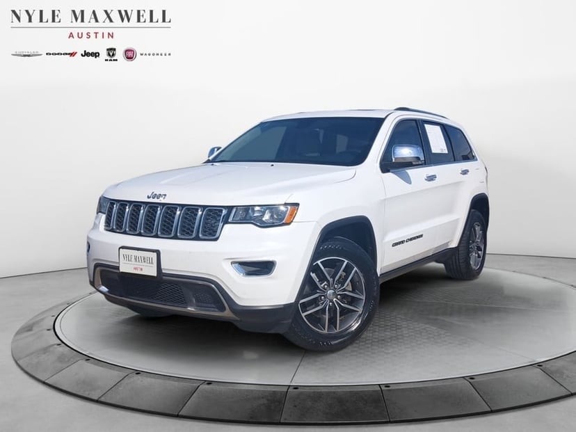 2017 Jeep Grand Cherokee - Image 1