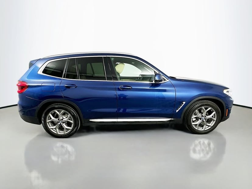 2021 BMW X3 - Image 3