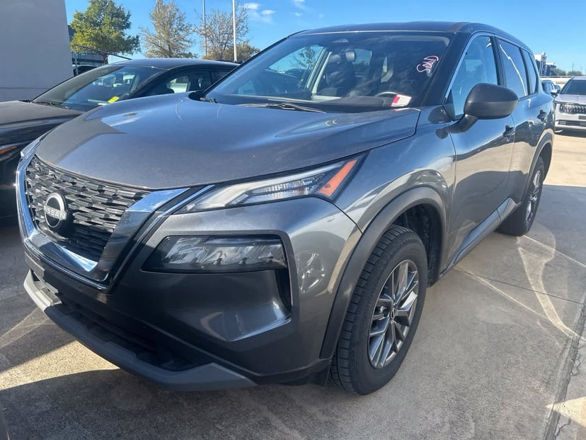 2023 Nissan Rogue - Image 1