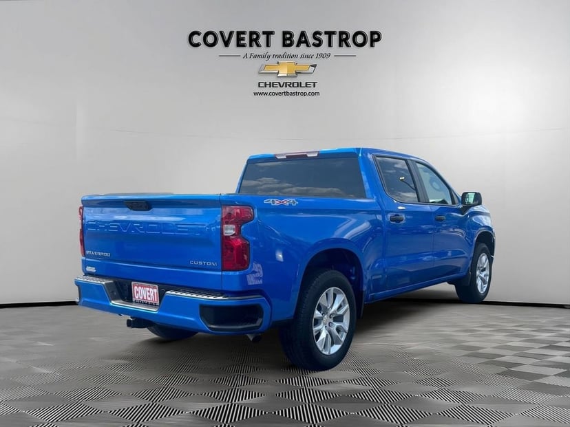 2026 Chevrolet Silverado 1500 - Image 2