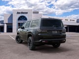 2026 Jeep Grand Wagoneer - Preview 3