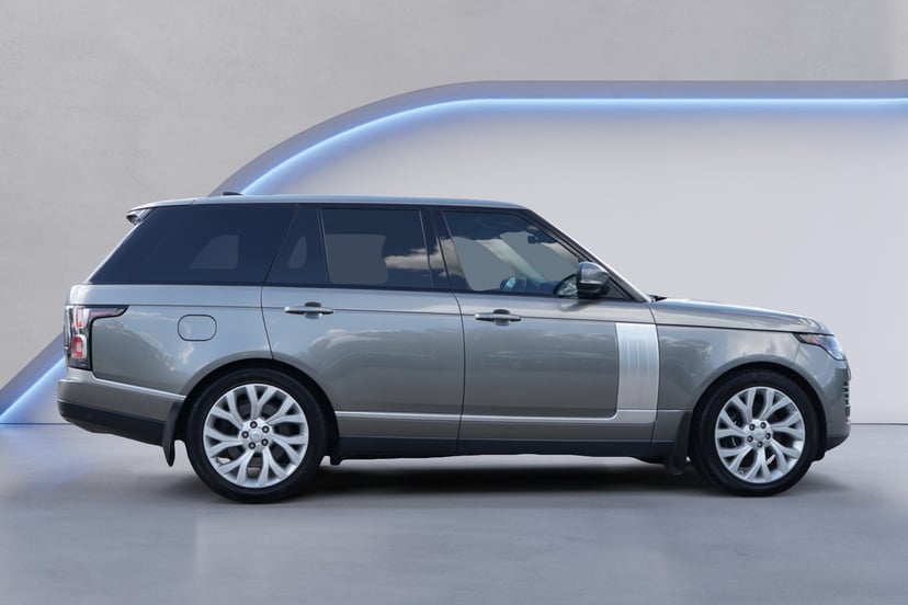 2021 Land Rover Range Rover - Image 3