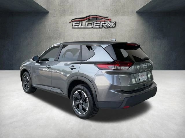 2025 Nissan Rogue - Image 2