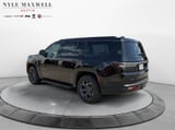 2026 Jeep Grand Wagoneer - Preview 14