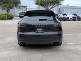 2022 Porsche Cayenne - Preview 8
