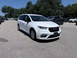 2024 Chrysler Pacifica - Preview 7