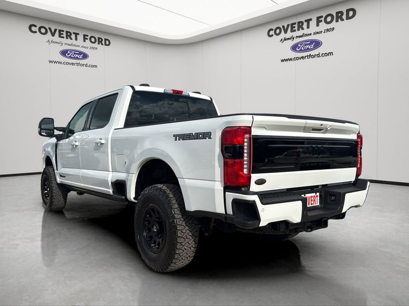 2026 Ford F-250 - Image 3