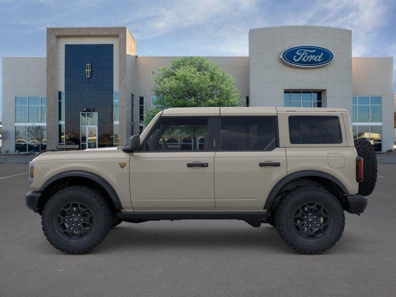 2026 Ford Bronco - Image 2