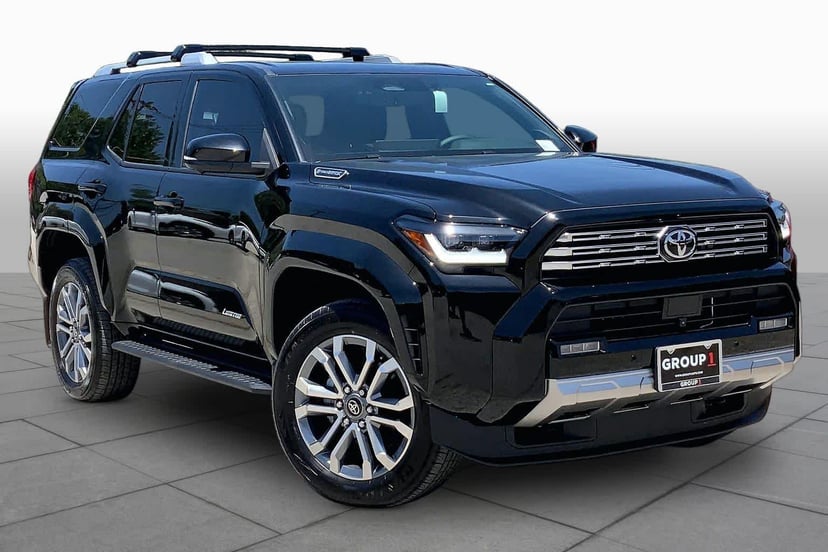 2025 Toyota 4runner - Image 2