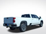 2026 Chevrolet Silverado 3500 HD - Preview 3