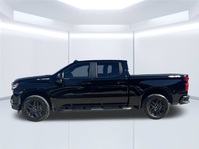 2026 Chevrolet Silverado 1500 - Image 1