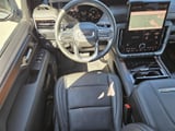 2025 GMC Yukon - Preview 13