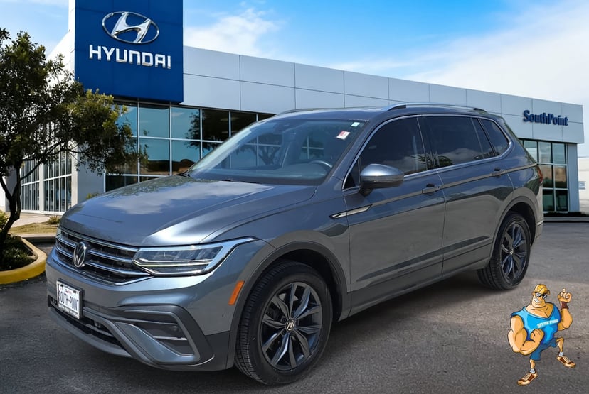2022 Volkswagen Tiguan - Image 1